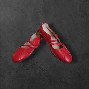 Red Women's Shoes